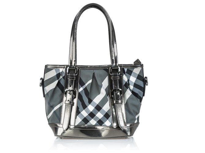 Burberry Black Beat Check Lowry Canvas Tote Bag Grey Leather Cloth Cloth  ref.133925