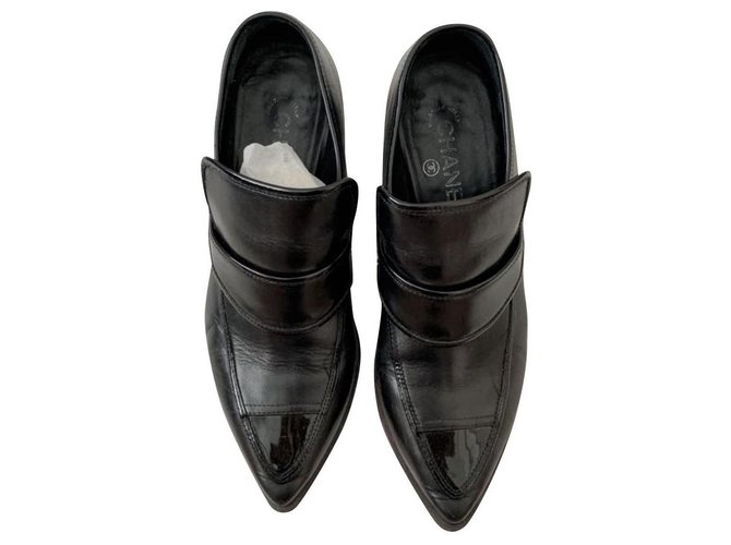 Chanel black leather loafers heels EU39  ref.134379