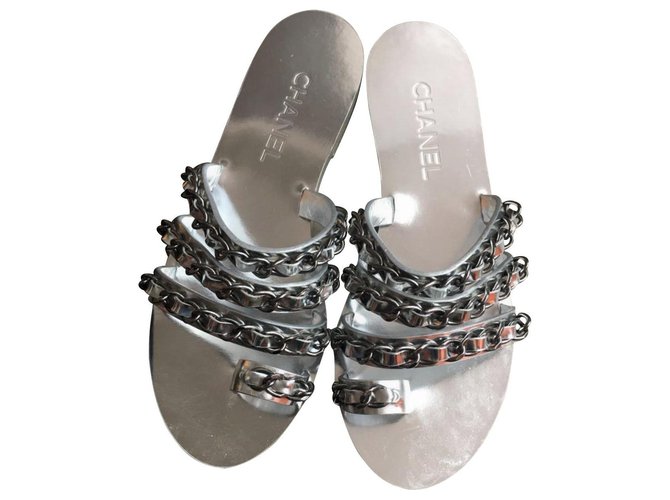 Chanel silver chain slides EU38.5 Silvery Leather  ref.134380