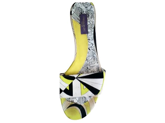 Sandali Emilio Pucci Gialli in Tessuto Giallo