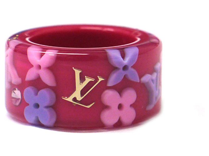 Louis Vuitton, Pink Inclusion Ring Multiple colors Plastic Resin ref.134812  - Joli Closet