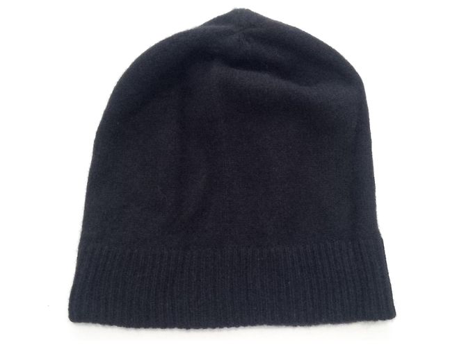 Uniqlo cappelli
