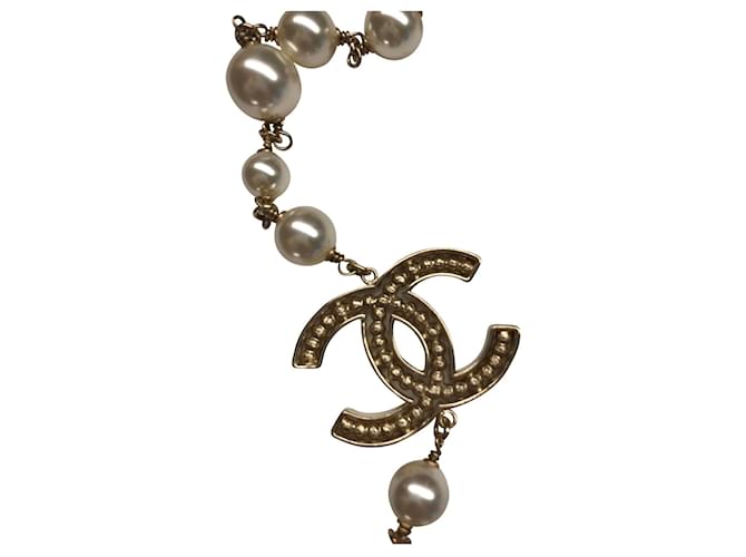Chanel CC Halskette Golden Metall Perle  ref.135265