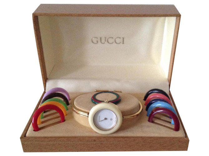 GUCCI "TIMEPIECES" Multiple colors Gold-plated  ref.135554