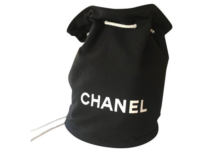 Mochila Chanel Negro Algodón  ref.135638