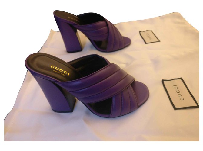 Gucci Mules Purple Leather  ref.135873