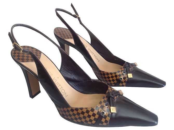 Louis Vuitton ESCARPINS Noir