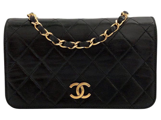 CHANEL TIMELESS MINI Black Leather  ref.136345