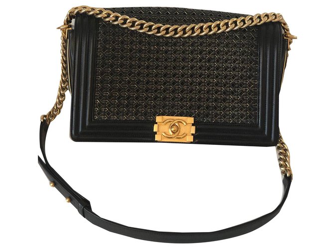 Chanel Boy Black Golden Leather  ref.136515