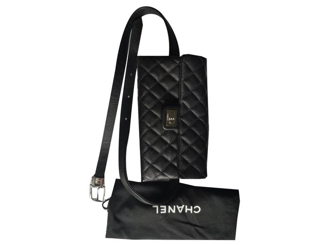 Chanel Clutch-Taschen Schwarz Leder  ref.136847
