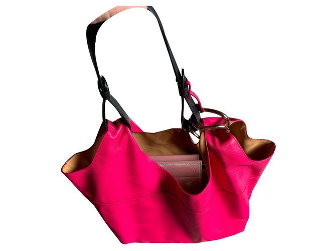 Delvaux givry with me raspberry color MM Fuschia Leather  ref.137055