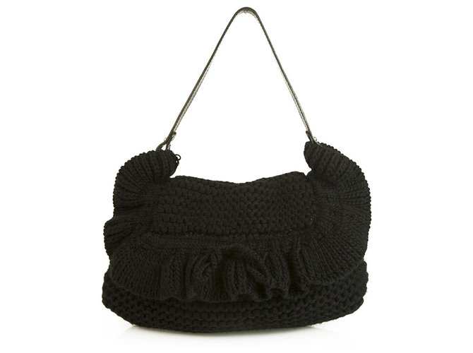 Fendi Chef Ruffle Crocheted Knit Flap Schultertasche aus schwarzer Wolle 2005 Sammlung  ref.137094