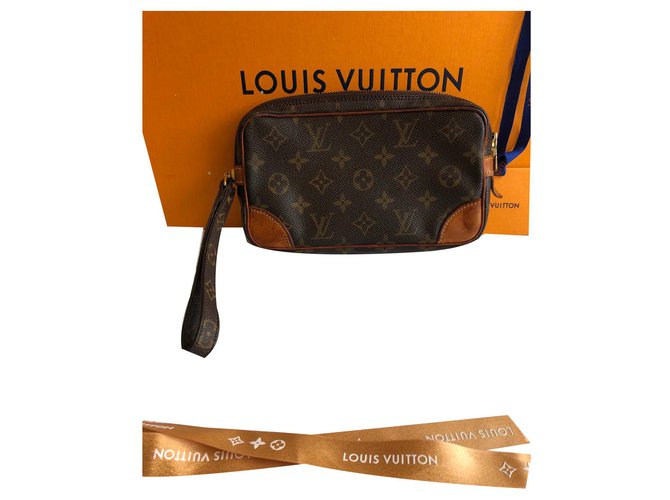 Louis Vuitton Sacos de embreagem Marrom Lona  ref.137097
