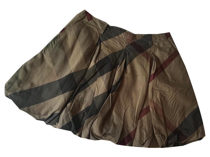Burberry Skirts Khaki Cotton  ref.137126