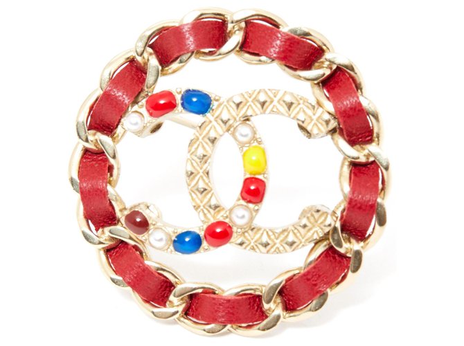 Chanel RED LEATHER CHAIN CC Golden Metal  ref.137400