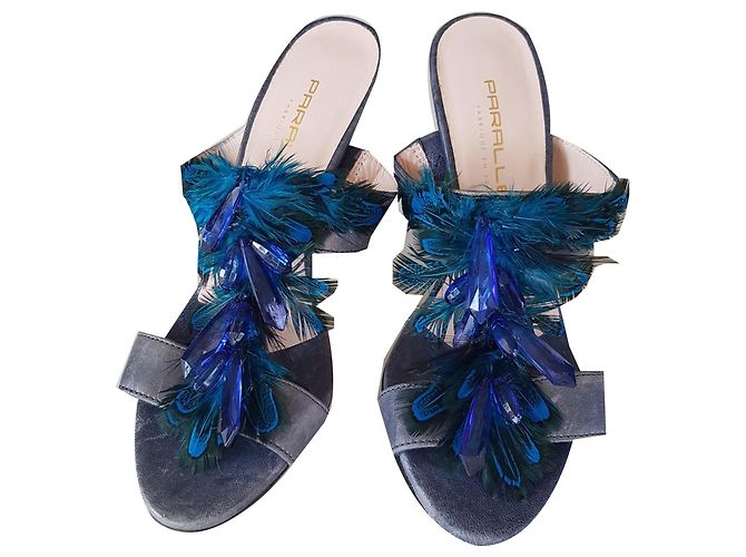 Autre Marque PARALLELE Mules ouvertes talons hauts. Bleu Marine