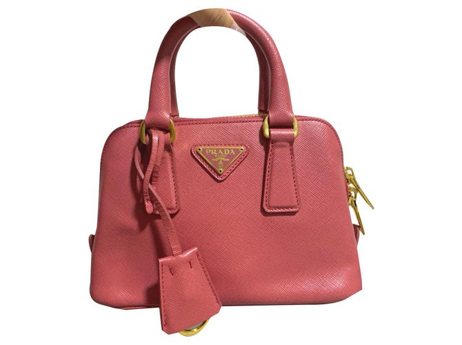 Prada rosa saffiano mini bandolera Cuero  ref.137604