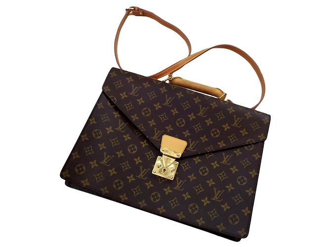 Louis Vuitton Pasta Marrom