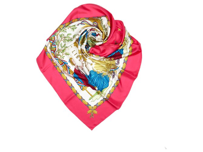 Hermès Foulard in seta fraternite con frange Francaise Liberte Egalite bianco Hermes Multicolore Crudo Panno  ref.138141