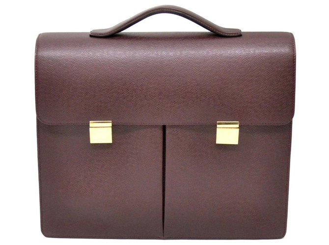 Louis Vuitton Taiga Business Bag Pelle  ref.138471
