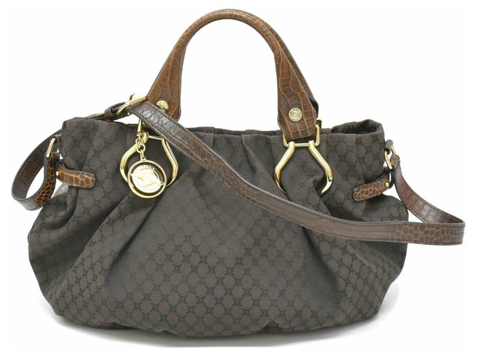 Céline Celine handbag Brown Leather  ref.138539