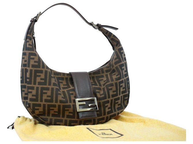 Fendi baguette Brown Cloth  ref.138634