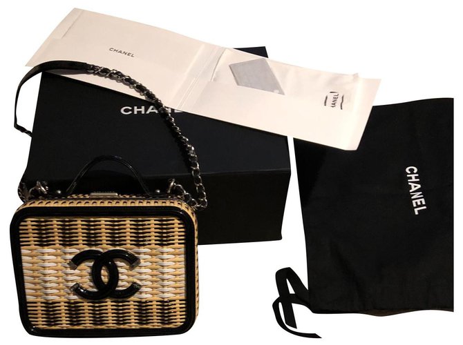 Vanity Bolsa de vaidade Chanel Bege Vime  ref.138673