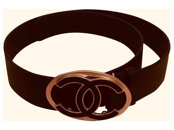 Cintura con logo Chanel Nero