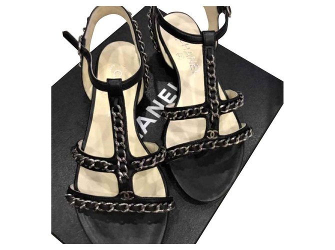 Chanel sandalias de cuero negro de cadena de la UE36  ref.138884