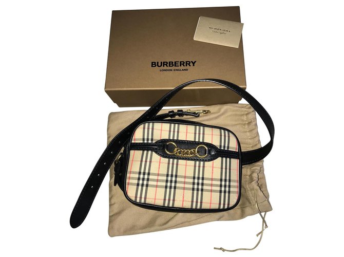 Burberry Handbags Black Beige Leather  ref.138947