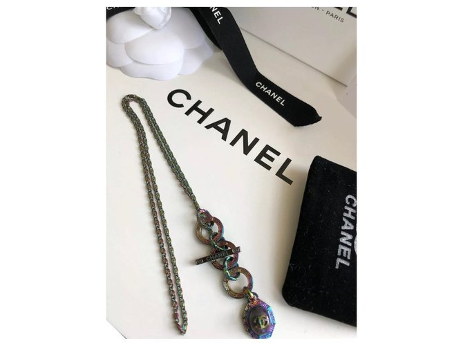 Chanel Necklaces Multiple colors Steel  ref.139085
