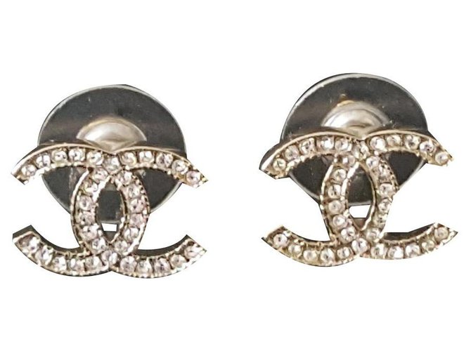 New Chanel earrings Golden Metal  ref.139105