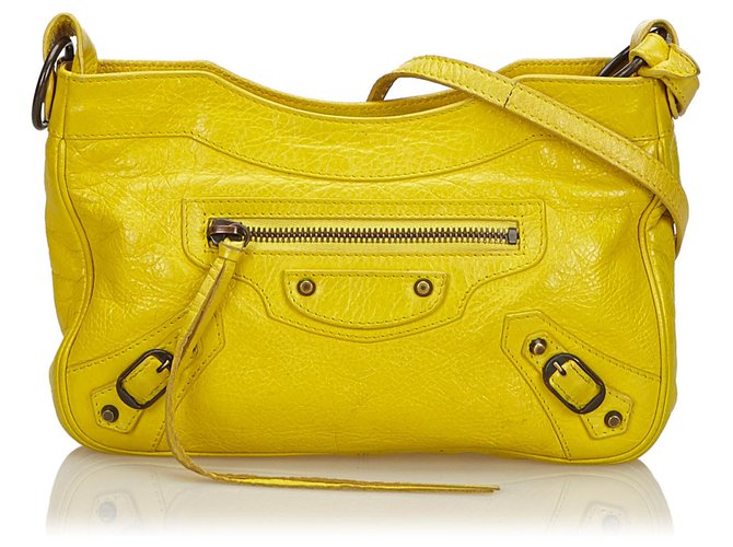 Balenciaga Amarelo Clássico Hip Crossbody Bag Couro  ref.139351