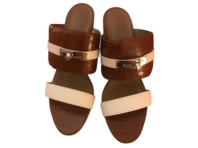 Hermès Ovation Brown White