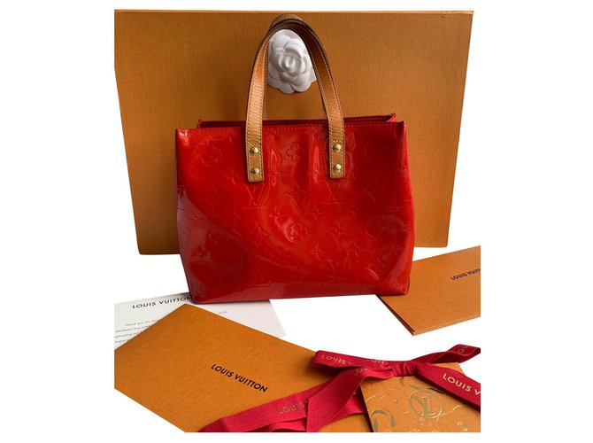Louis Vuitton Borse Rosso Pelle verniciata  ref.139482