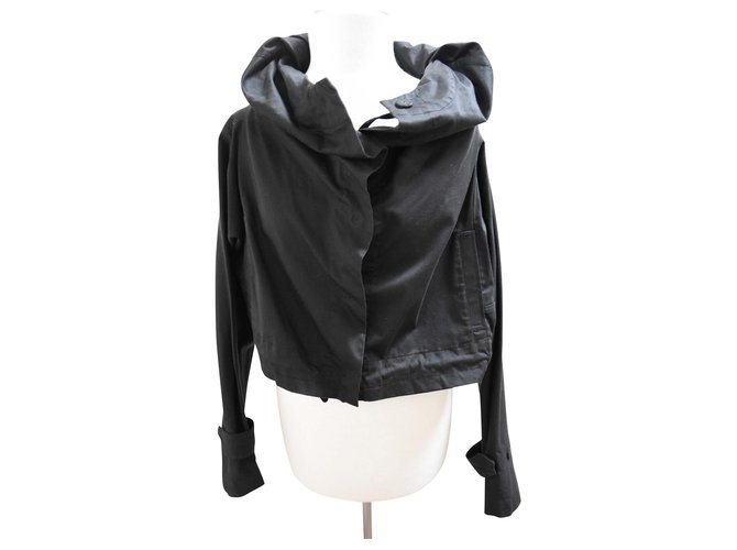 Nuova giacca nera Gestuz con cappuccio pieghevole. XS / S Nero Cotone  ref.139500