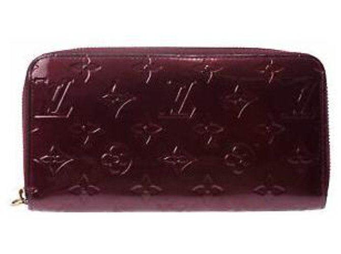Louis Vuitton Geldbörse Rot Lackleder  ref.139546