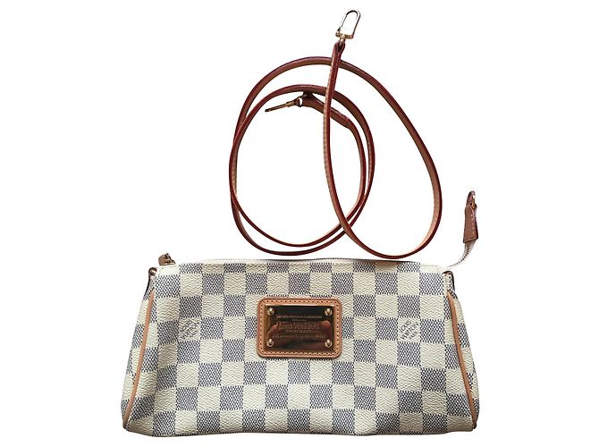 Louis Vuitton POCHETTE EVA Roh