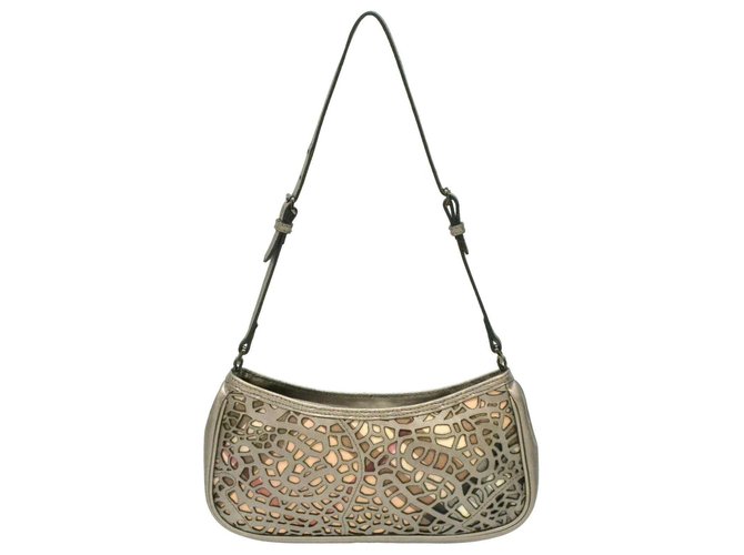 Burberry Shoulder bag Silvery Leather  ref.139969