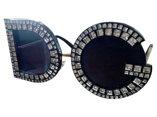 Dolce & Gabbana Des lunettes de soleil Métal Noir  ref.140016