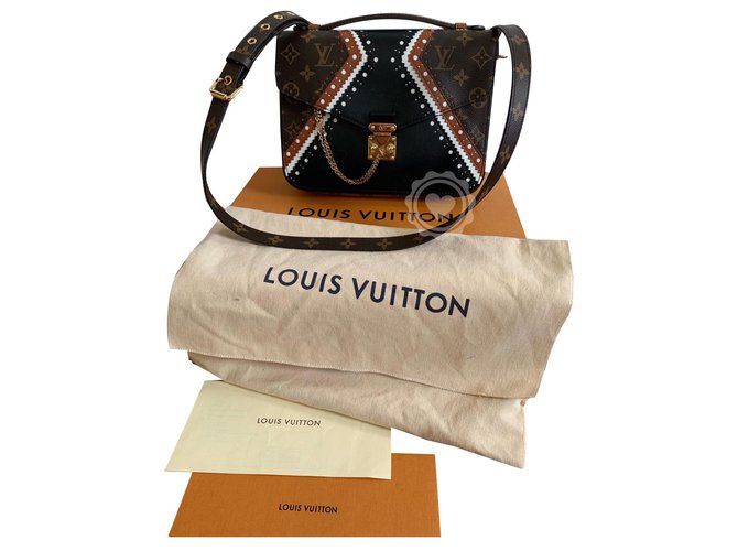 Louis Vuitton Pochette metis Brogue Preto  ref.140326