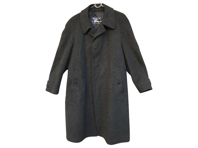 burberry coat size