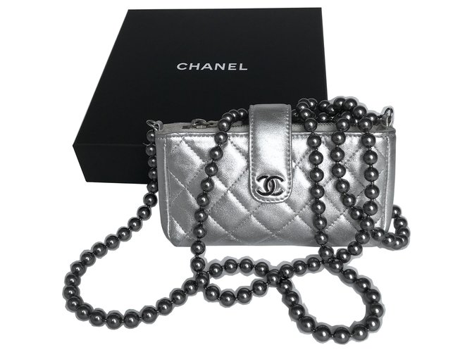 Mini saco raro com caixa Chanel Prata Metálico Couro  ref.140548