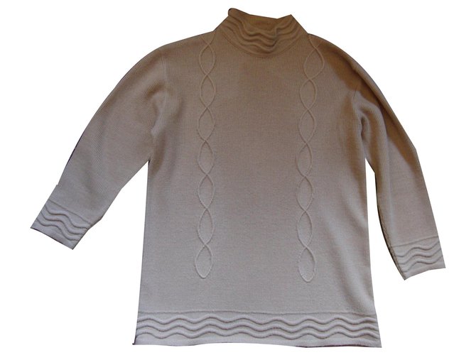 Autre Marque Knitwear Beige Acrylic  ref.140557