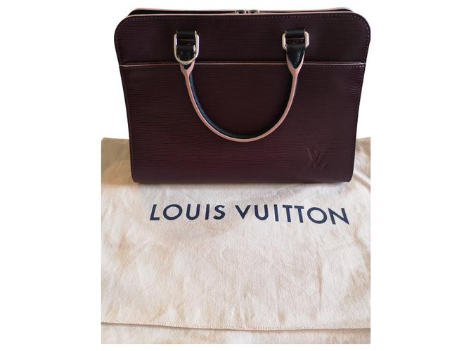 Louis Vuitton Vaneau MM30 Purple Leather  ref.140638
