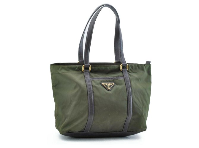 Prada Vintage Schultertasche Khaki Leinwand  ref.140645