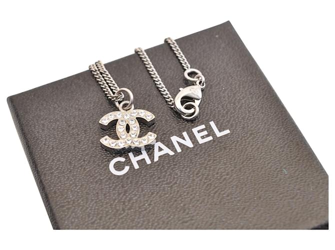 Chaîne Logo Chanel CC Argent Argenté  ref.140767