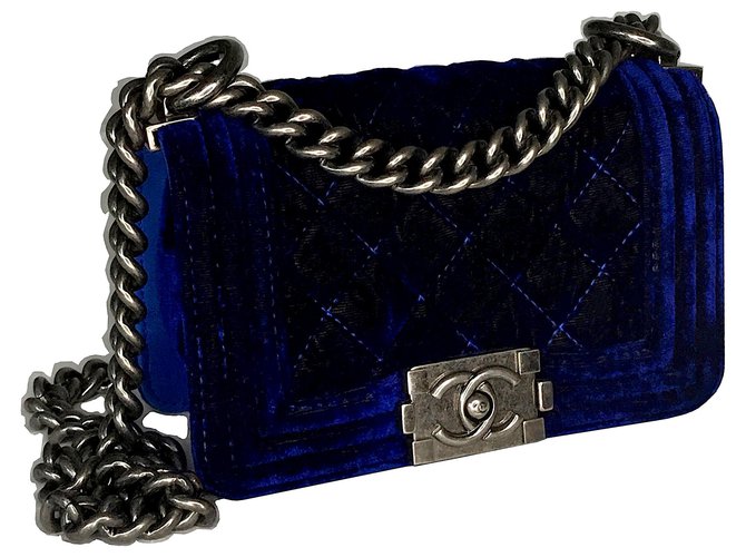 Chanel Boy Mini Velvet con caja Azul Azul oscuro Cuero Terciopelo  ref.140829