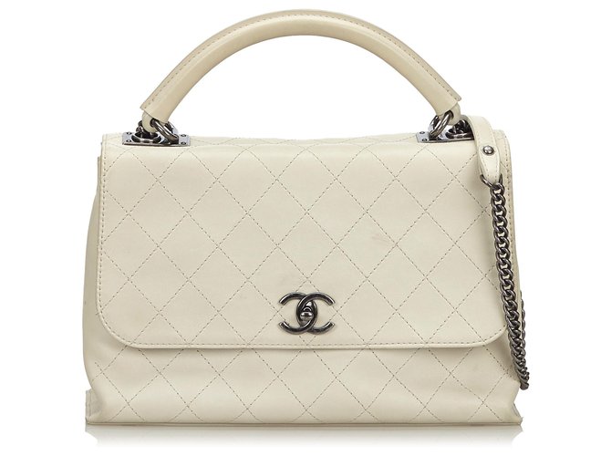 Chanel White Quilted Lambskin Leather Satchel Cream  ref.140979