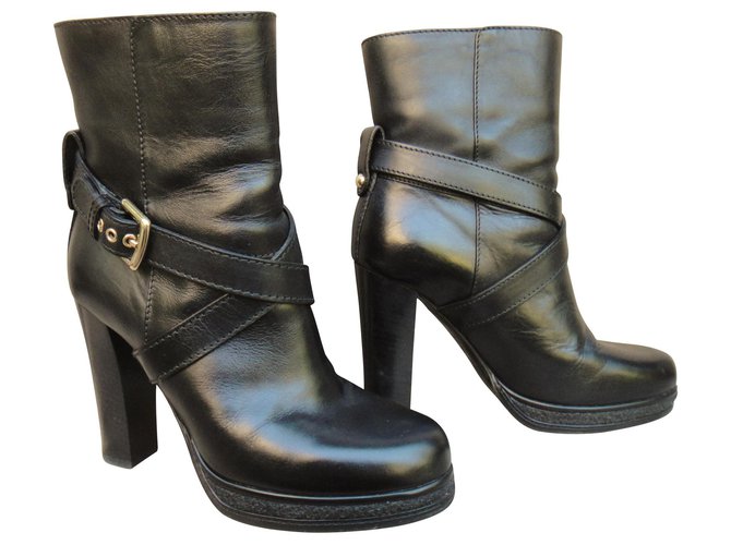 Dolce & Gabbana boots new condition Black Leather  ref.141255